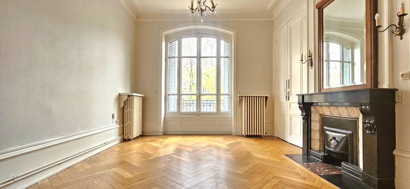 Appartement - 90 m² - 3 pièces