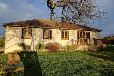 Maison - 90 m² - 5 pièces