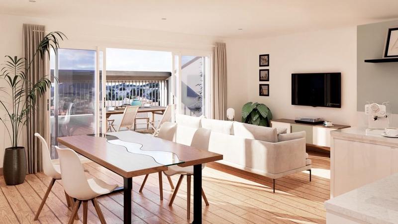 Appartement - 93 m² - 4 pièces