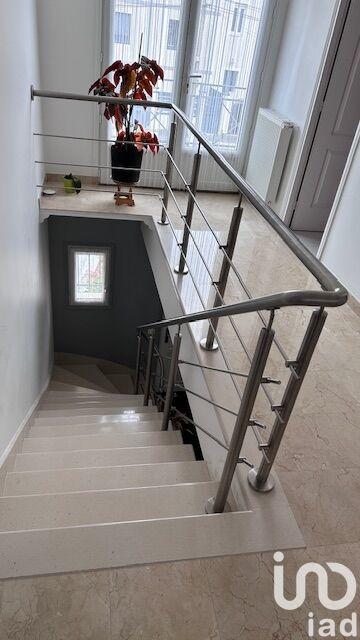 Maison - 140 m² - 7 pièces