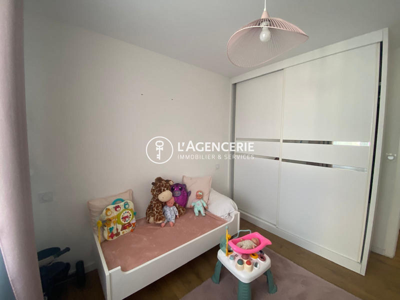 Appartement - 81 m² - 4 pièces