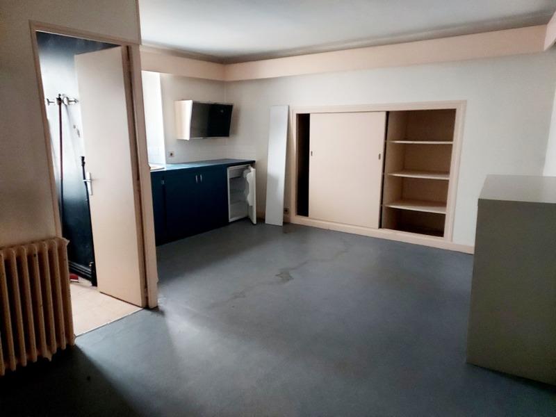 Immeuble - 165 m² - 9 pièces