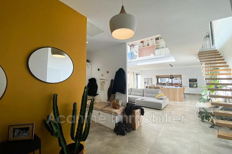 Maison contemporaine - 165 m² - 7 pièces