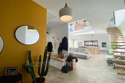 Maison contemporaine - 165 m² - 7 pièces