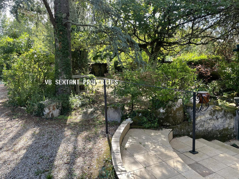 Maison - 167 m² - 7 pièces