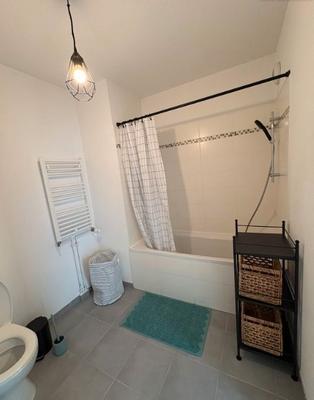 Studio - 33 m² - 1 pièce