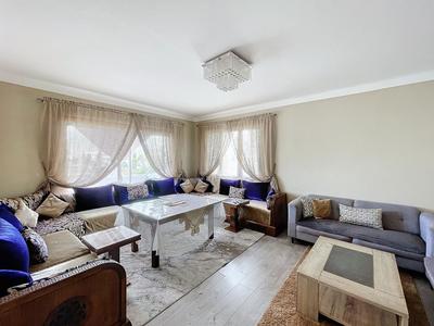 Villa - 337 m² - 13 pièces