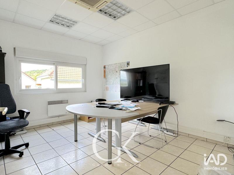 Local commercial - 240 m²