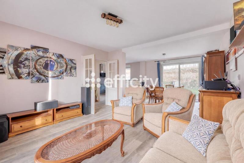 Maison - 100 m² - 5 pièces