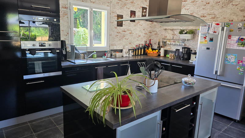 Maison - 140 m² - 4 pièces