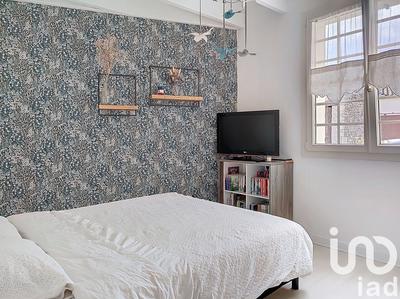 Maison - 225 m² - 10 pièces