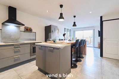 Appartement - 105 m² - 4 pièces