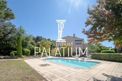 Villa - 175 m² - 8 pièces