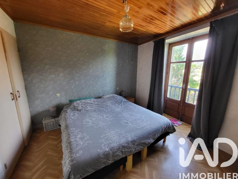 Maison - 165 m² - 8 pièces