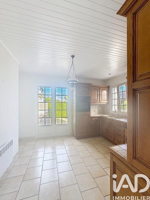 Maison - 139 m² - 8 pièces