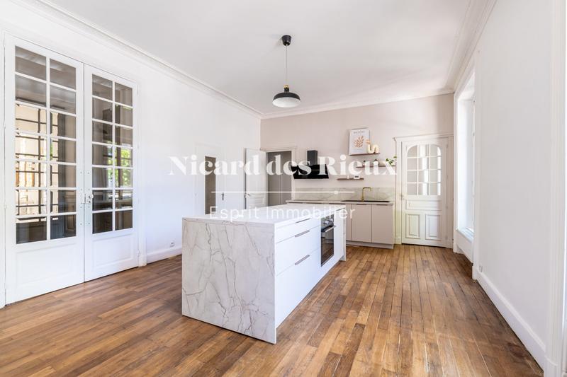 Appartement - 126 m² - 4 pièces