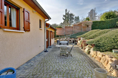 Maison - 94 m² - 4 pièces