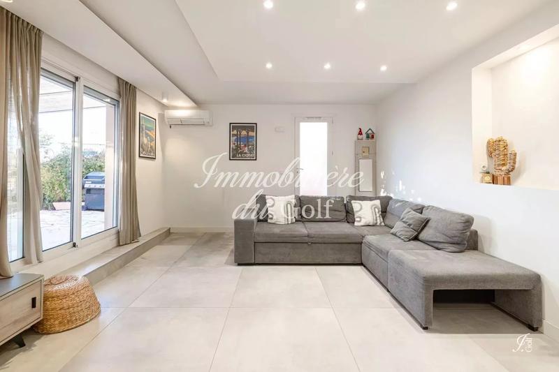 Appartement - 91 m² - 5 pièces