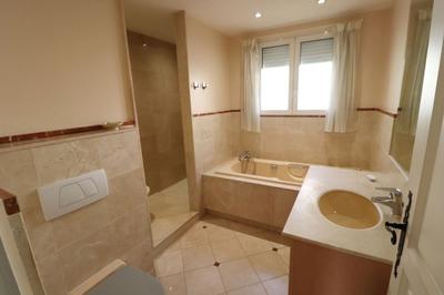 Maison de ville - 144 m² - 5 pièces