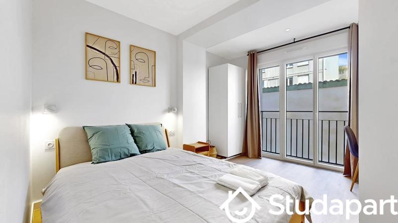 Chambre - 13 m² - 1 pièce