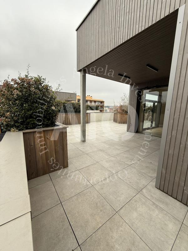 Appartement - 121 m² - 5 pièces