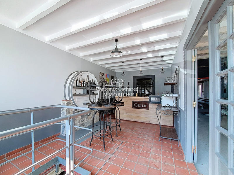 Local d'activités - 730 m²