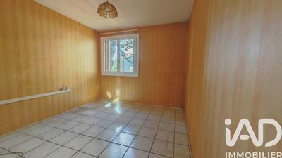 Appartement - 72 m² - 4 pièces