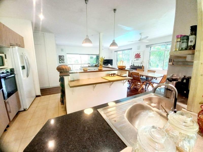 Villa - 257 m² - 9 pièces