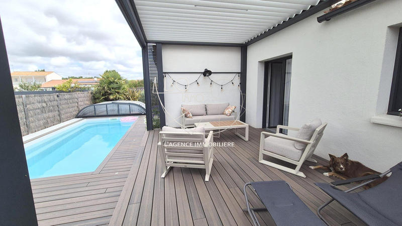 Maison - 95 m² - 4 pièces