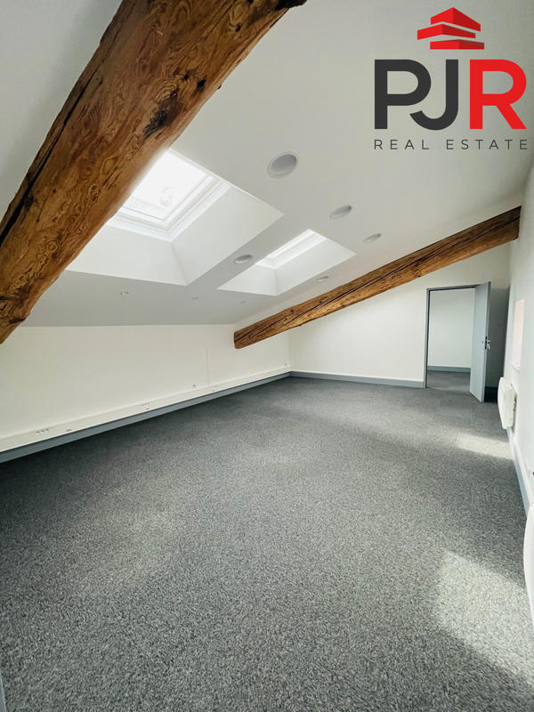 Bureau - 154 m²