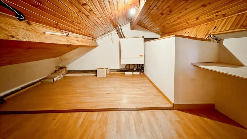 Maison - 157 m² - 8 pièces