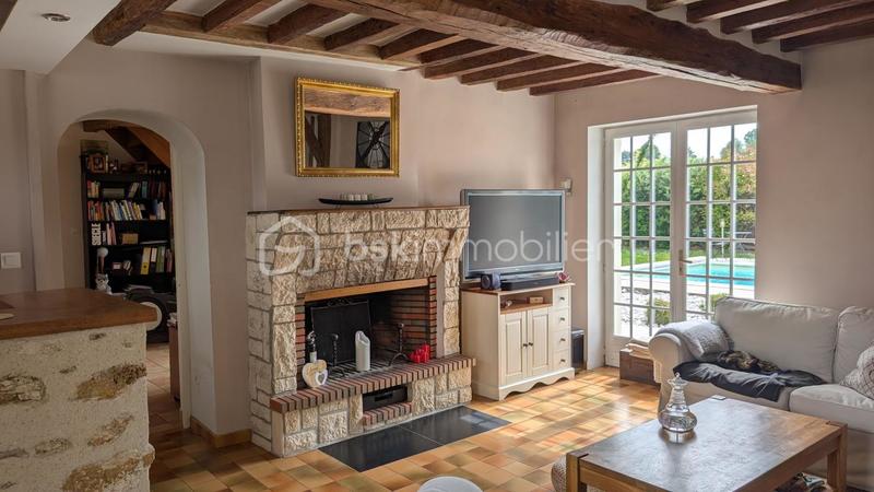 Maison en pierre - 210 m² - 7 pièces