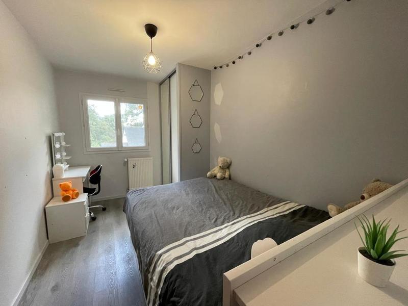 Maison - 180 m² - 10 pièces