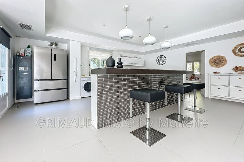 Villa - 147 m² - 5 pièces