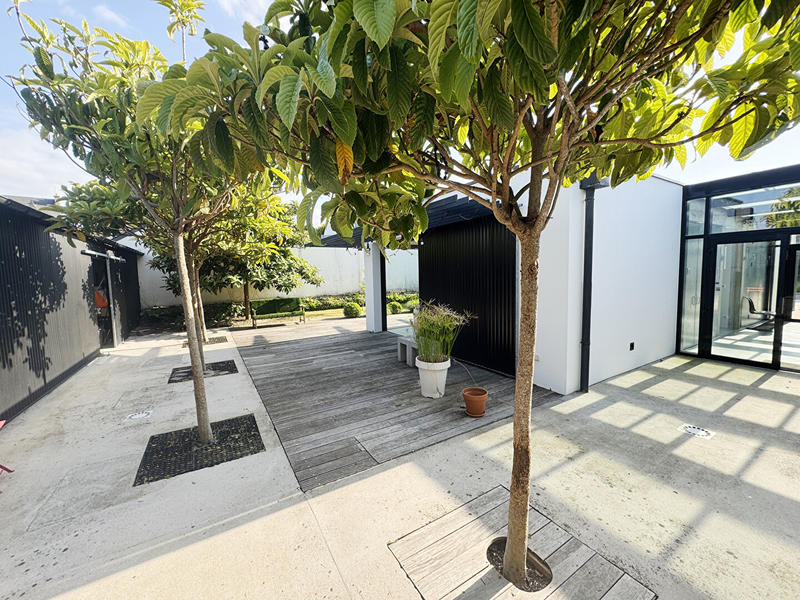 Maison - 215 m² - 7 pièces