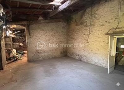 Maison de village - 90 m² - 4 pièces