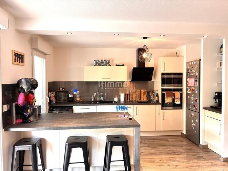 Appartement - 71 m² - 3 pièces