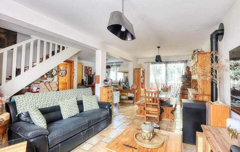 Maison - 124 m² - 6 pièces