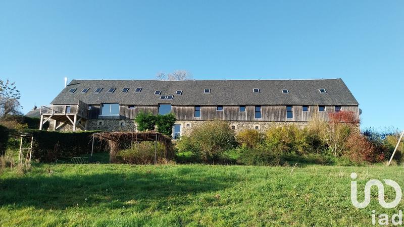 Maison - 613 m² - 18 pièces