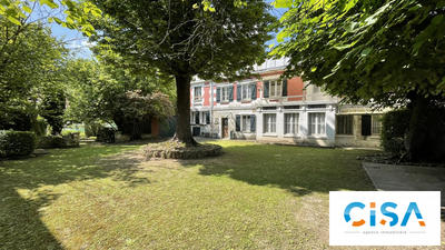 Maison ancienne - 140 m² - 7 pièces