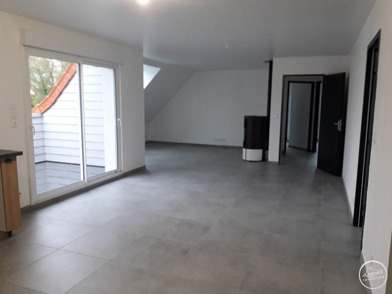Loft - 115 m² - 4 pièces