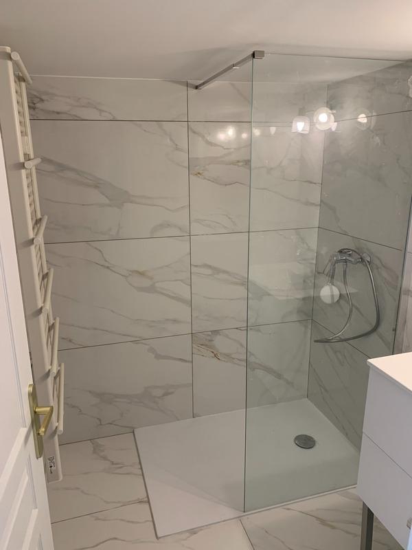 Local commercial - 147 m² - 1 pièce