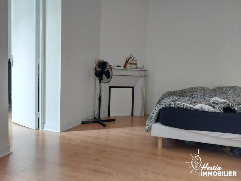 Appartement - 100 m² - 5 pièces