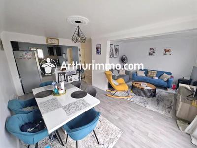 Appartement - 82 m² - 4 pièces