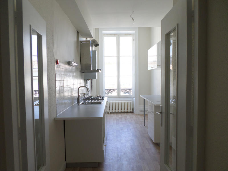 Appartement - 79 m² - 3 pièces