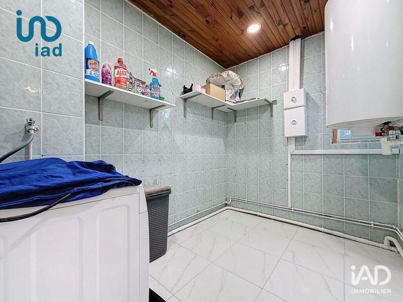 Maison - 250 m² - 11 pièces