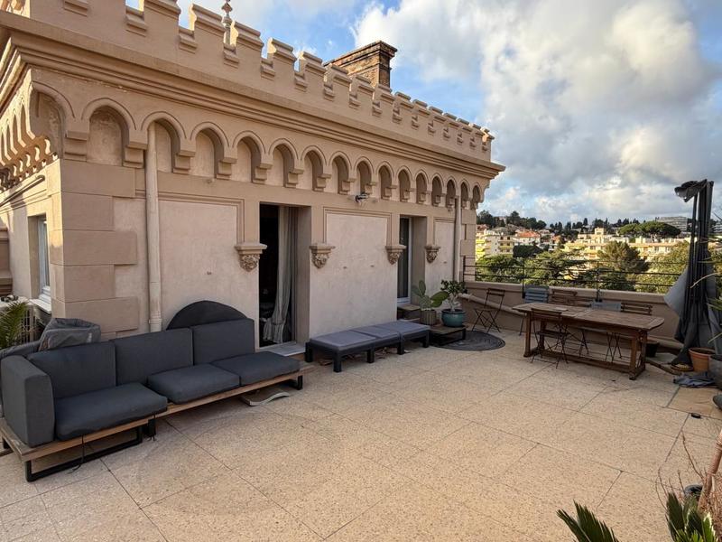 Studio - 55 m² - 1 pièce