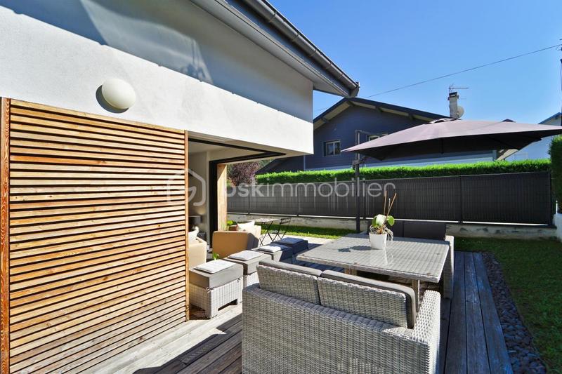 Maison - 169 m² - 6 pièces