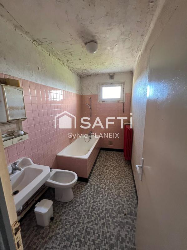 Maison - 103 m² - 6 pièces