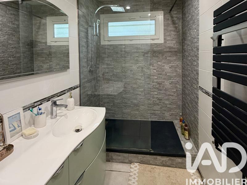 Maison - 142 m² - 6 pièces